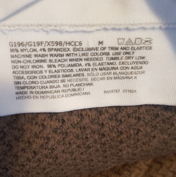 Victoria's Secret sports bra (S)  Hanes white sports bra (M) - Picture 11 of 14